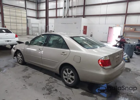 2005 Toyota Camry Xle V6 from USA, damaged, VIN 4T1BF30K55U104344